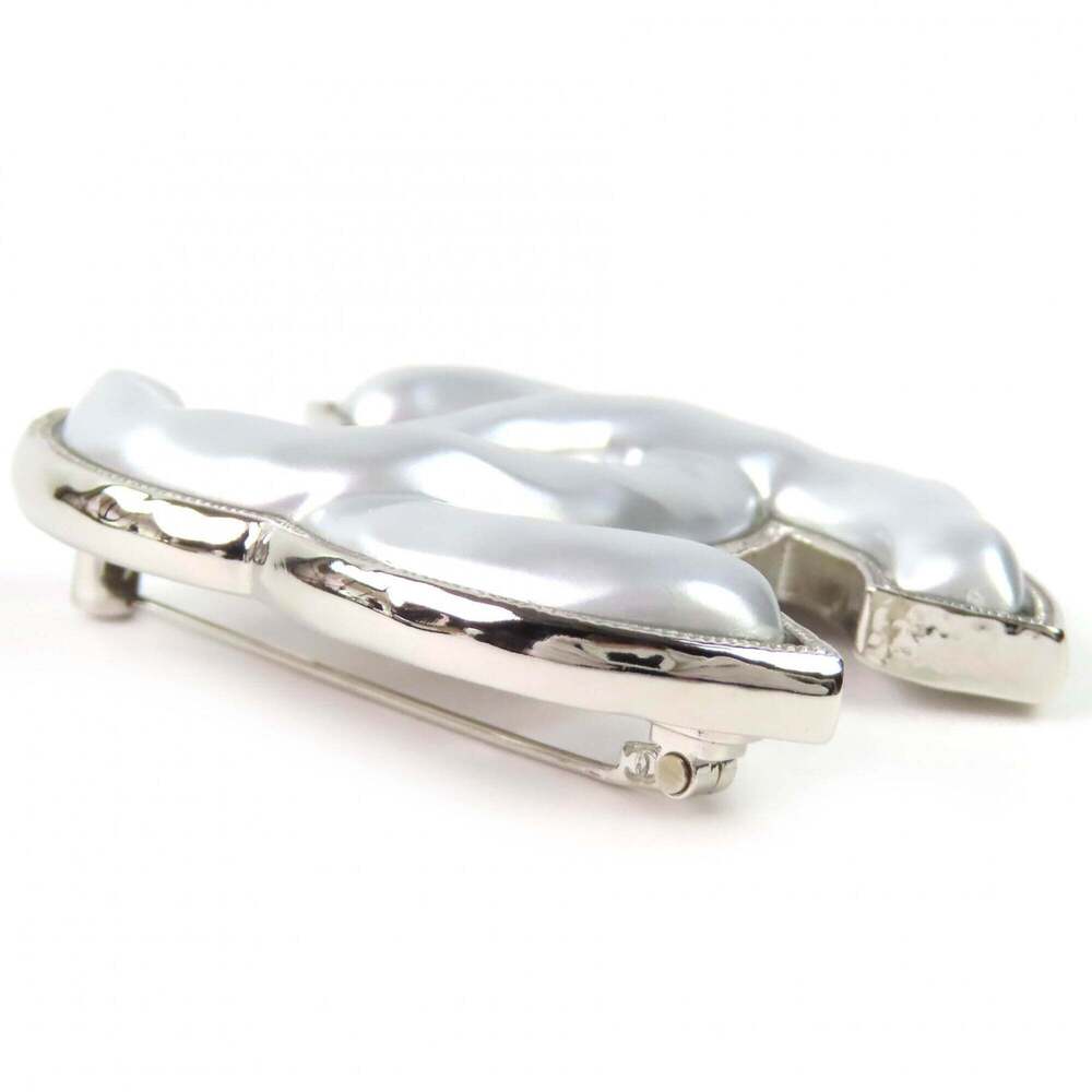 CHANEL Silver Logo Brooch - Picture 4 of 6